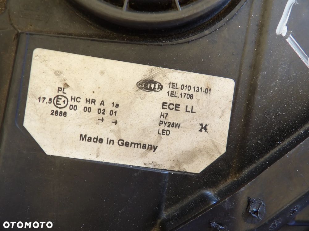 BMW - F10 - H7 - PĘKNIĘTE  SZKŁ0 LEWA LAMPA PRZEDNIA - EUROPA - 10