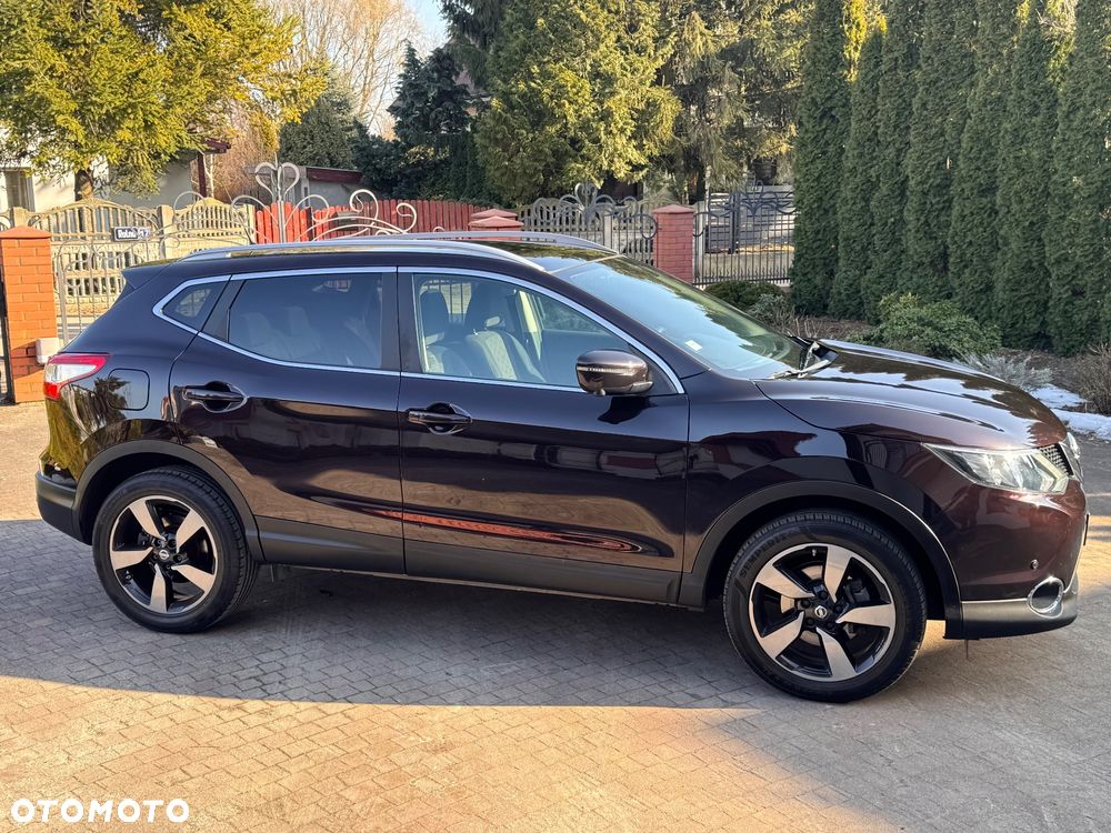 Nissan Qashqai 1.2 DIG-T 360 - 2