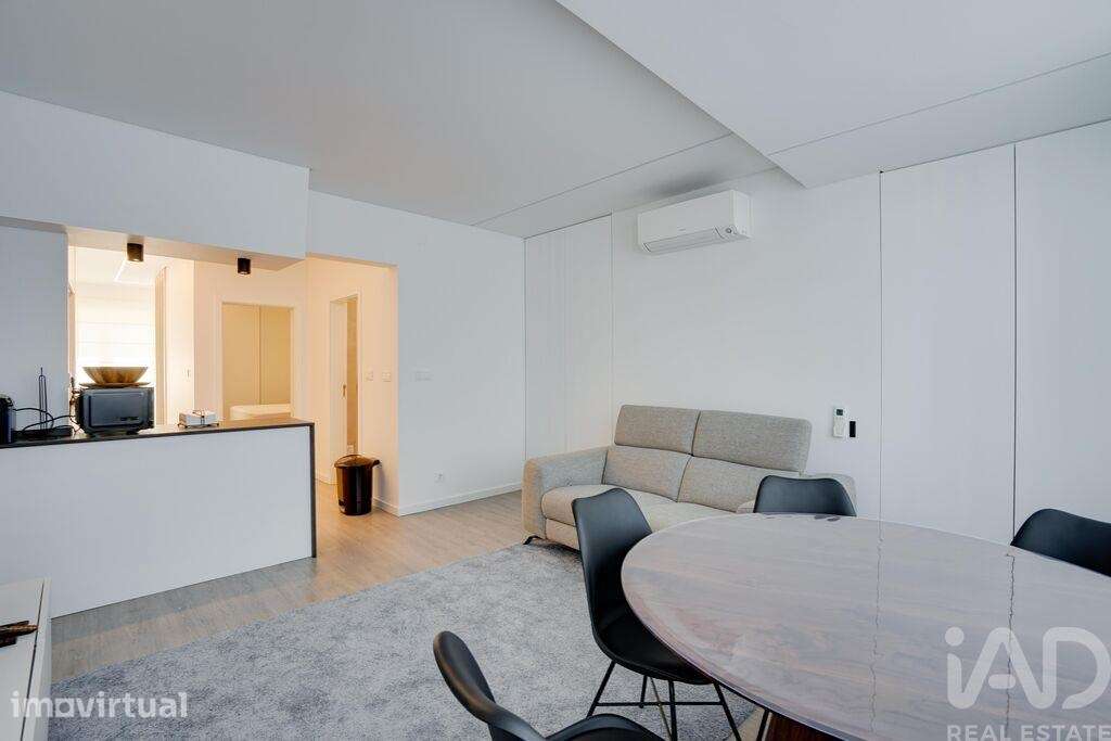 Apartamento T1 em Algés, Linda-a-Velha e Cruz Quebrada-Dafundo de 55,0 - Grande imagem: 2/23