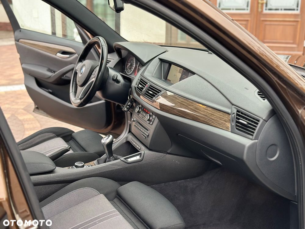 BMW X1 sDrive20d - 31