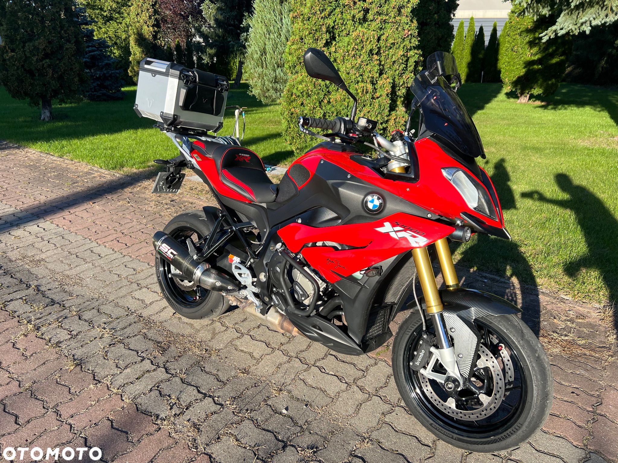 BMW XR - 1