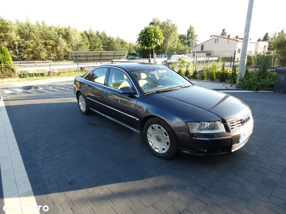 Audi A8 - 5