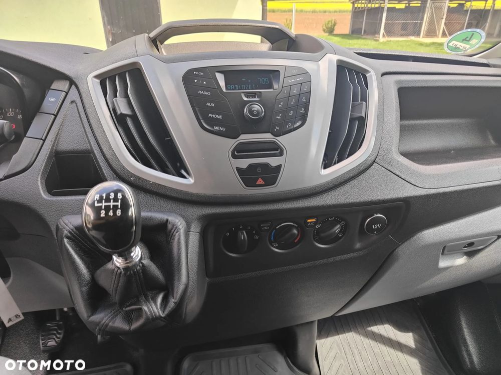Ford Transit - 14