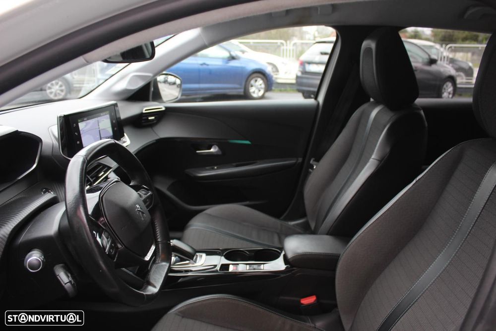 Peugeot e-208 50 kWh Allure - 14