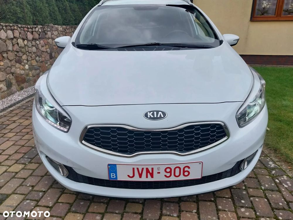 Kia Ceed - 29