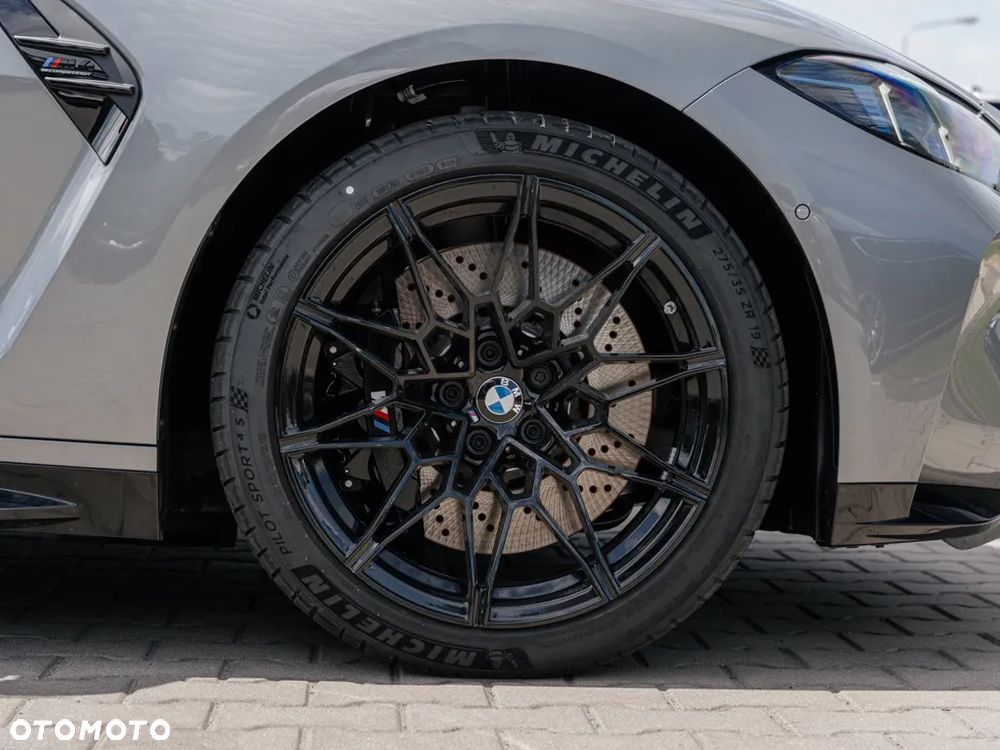 BMW M4 - 5
