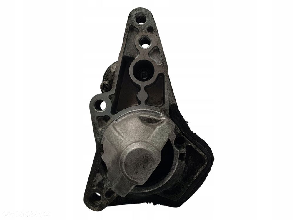 ROZRUSZNIK Nissan Qashqai 1.6 16v Zamiennik 19137N AAN22J2 - 3