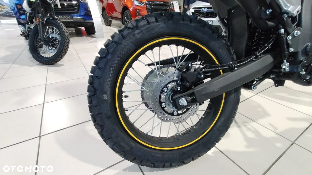 VOGE 300GY RALLY - 13