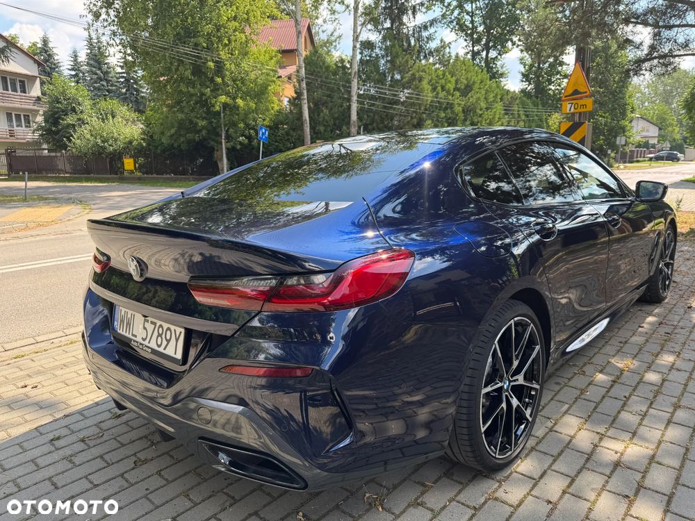 BMW Seria 8 - 14