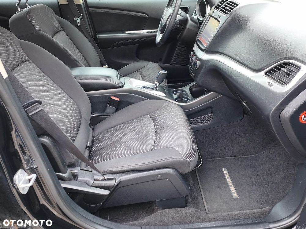 Dodge Journey - 25