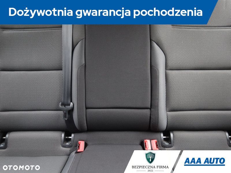 Volkswagen Golf - 11