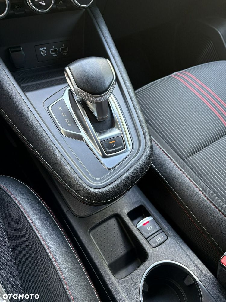 Renault Captur 1.3 TCe mHEV R.S Line EDC - 29