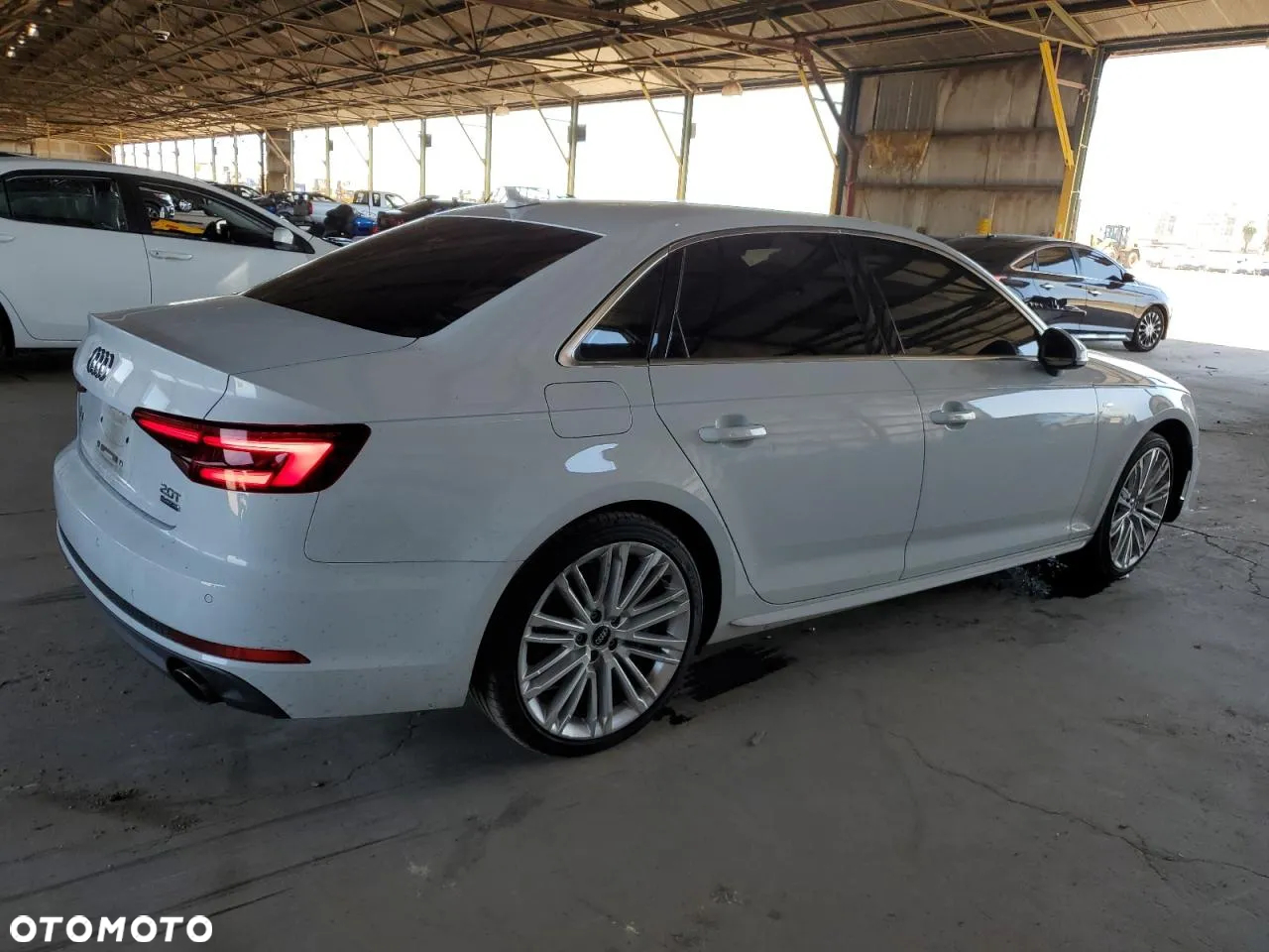 Audi A4 2.0 TFSI Quattro S tronic - 4