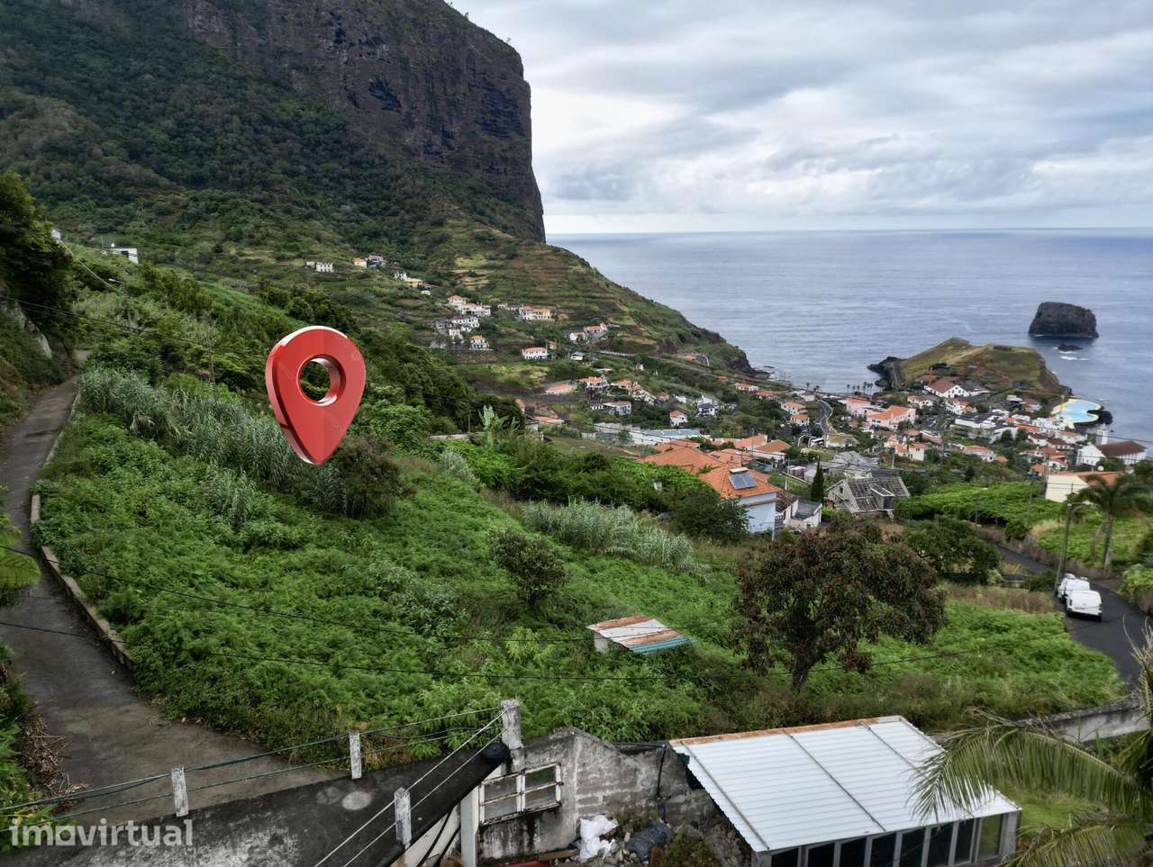 Terreno com projeto aprovado para moradia T3 com vista sobre a baía do - Grande imagem: 3/26