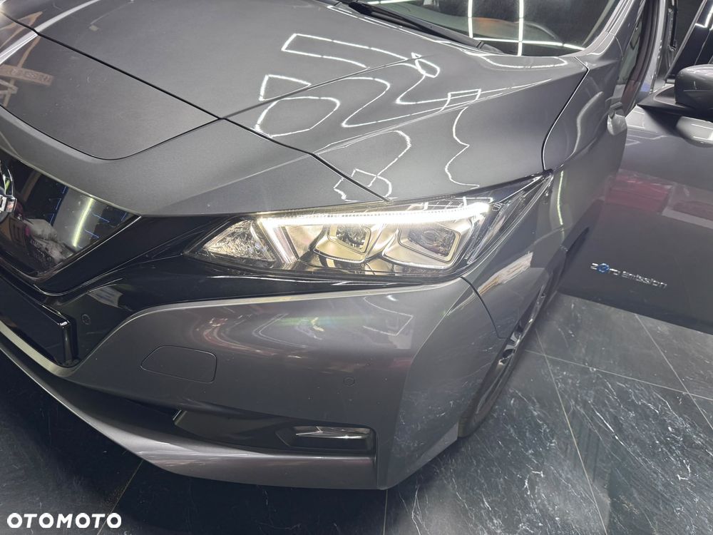 Nissan Leaf 40 kWh Tekna - 18