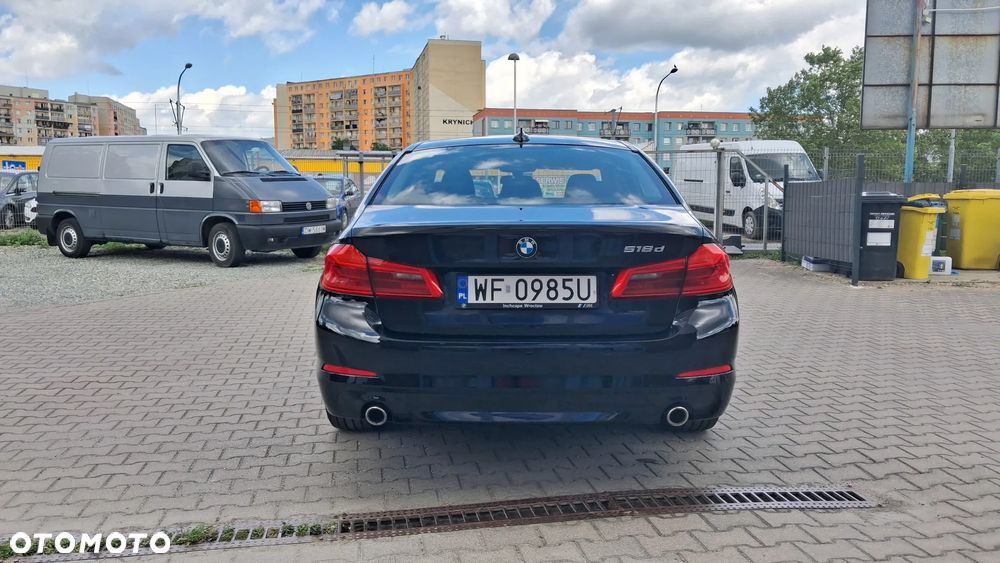 BMW Seria 5 518d - 4
