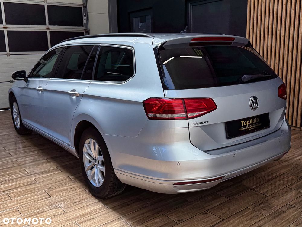 Volkswagen Passat 2.0 TDI SCR DSG Highline - 9