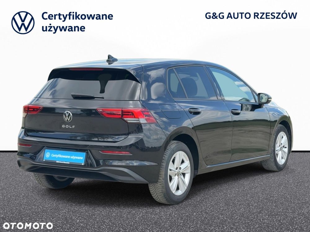 Volkswagen Golf - 4