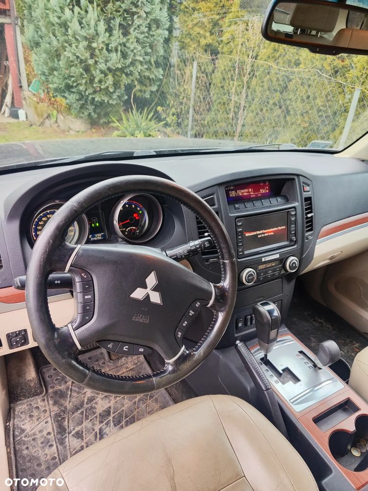 Mitsubishi Pajero 3.2 DID Intense - 6