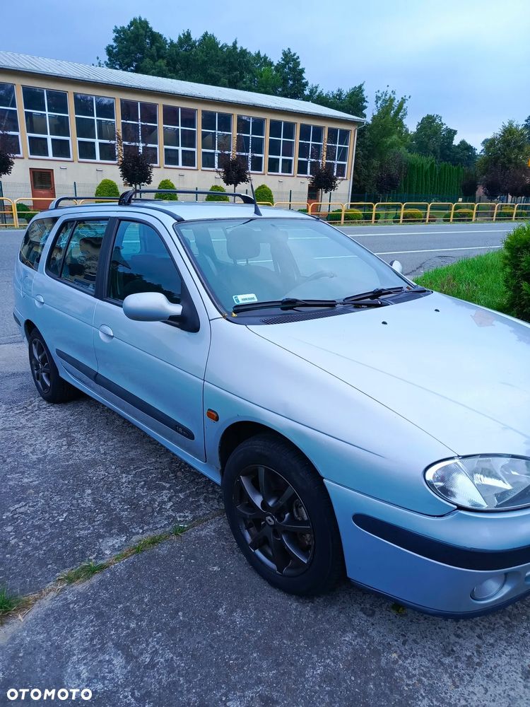 Renault Megane - 1