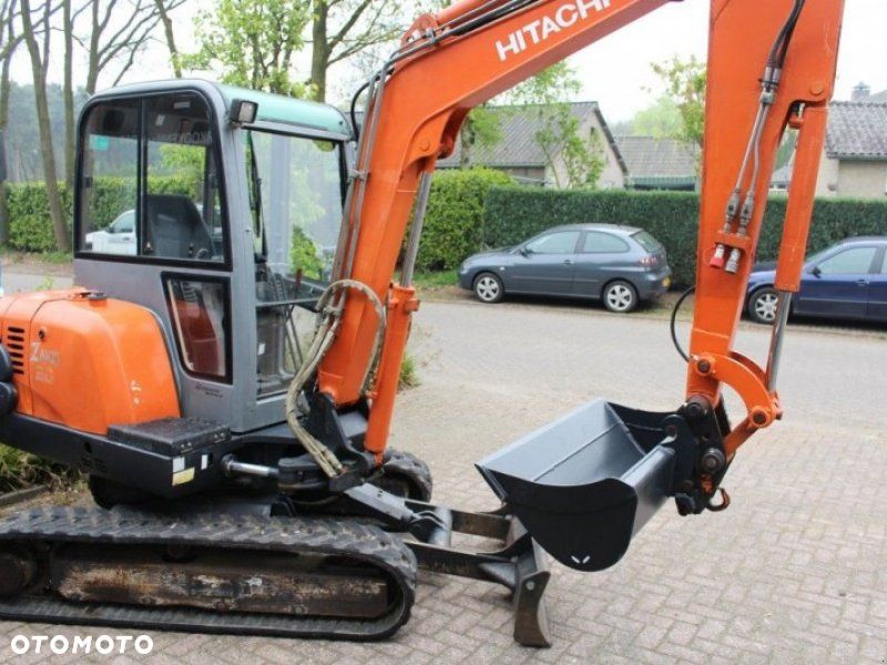 Hitachi ZX30 Mini koparka , 2006 - 3
