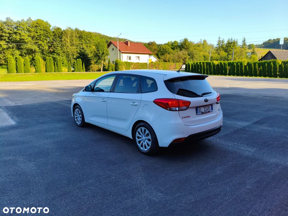 Kia Carens 1.7 CRDi L - 4