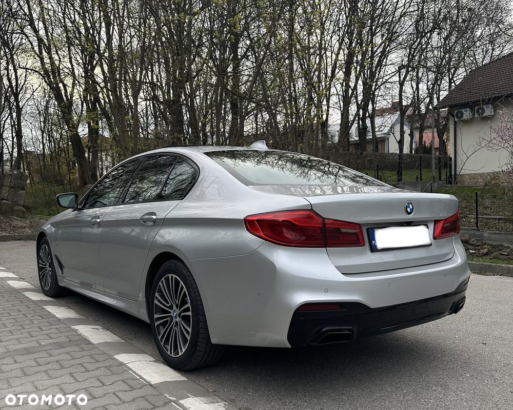 BMW Seria 5 530e iPerformance xDrive Sport - 5