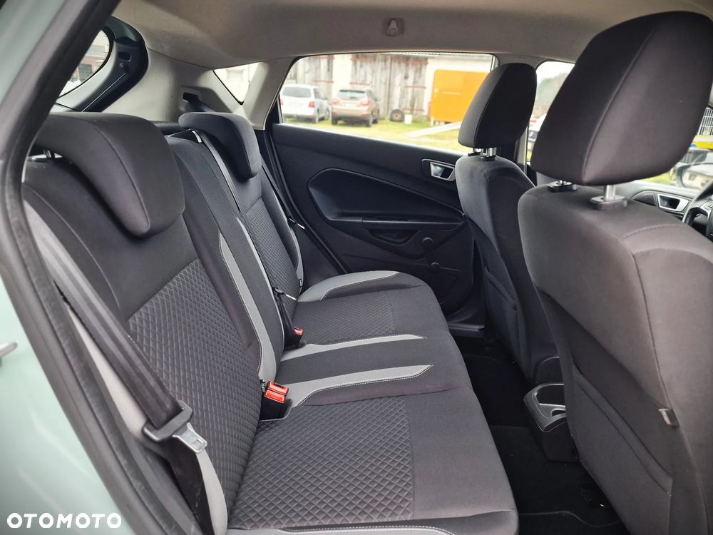 Ford Fiesta 1.0 EcoBoost S&S TITANIUM - 29