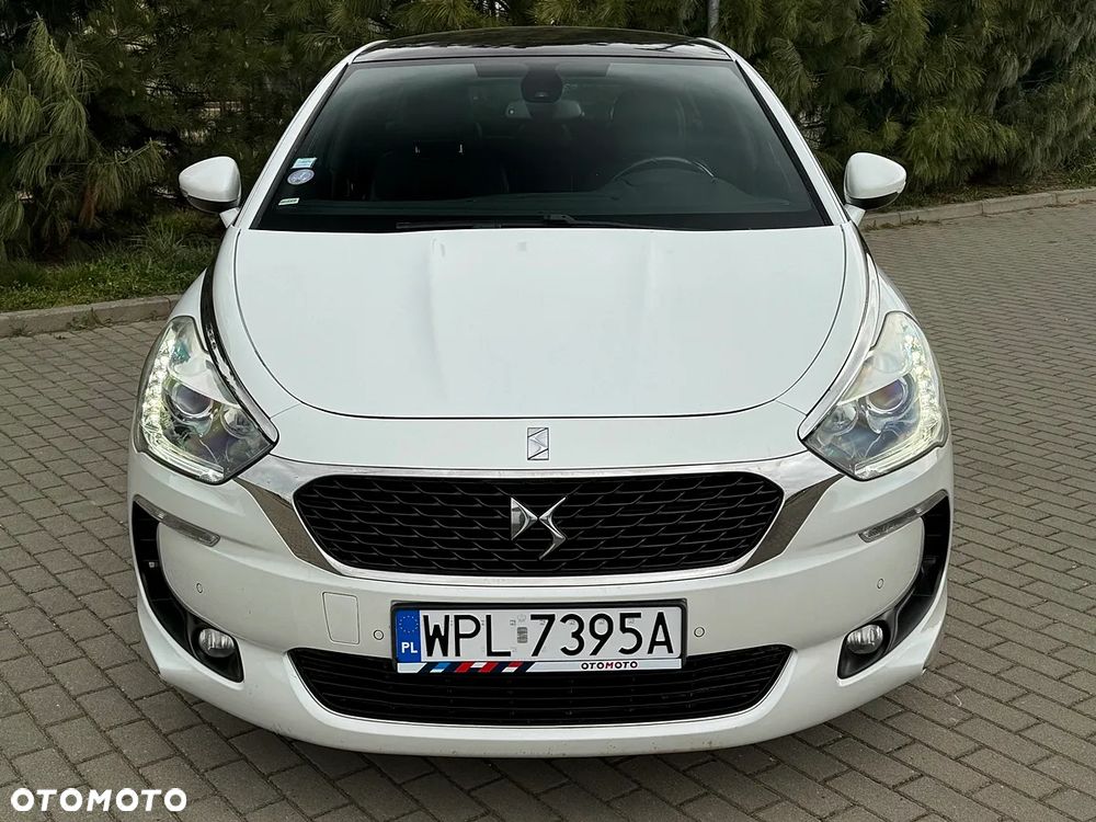 DS Automobiles DS 5 - 8