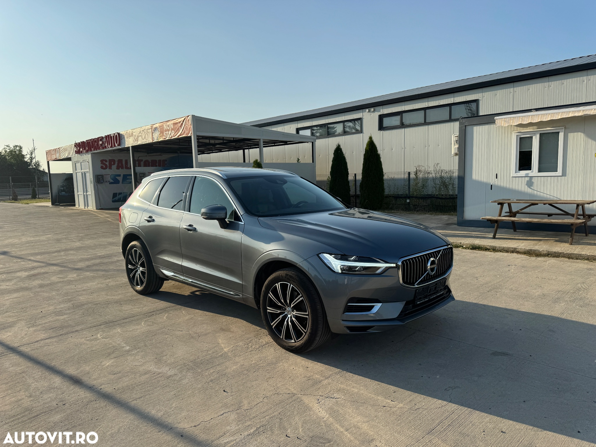 Volvo XC 60 T8 Twin Engine AWD Inscription - 5