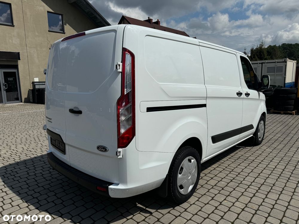 Ford Transit Custom - 5