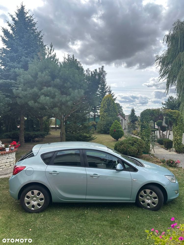 Opel Astra 1.6 Cosmo - 6