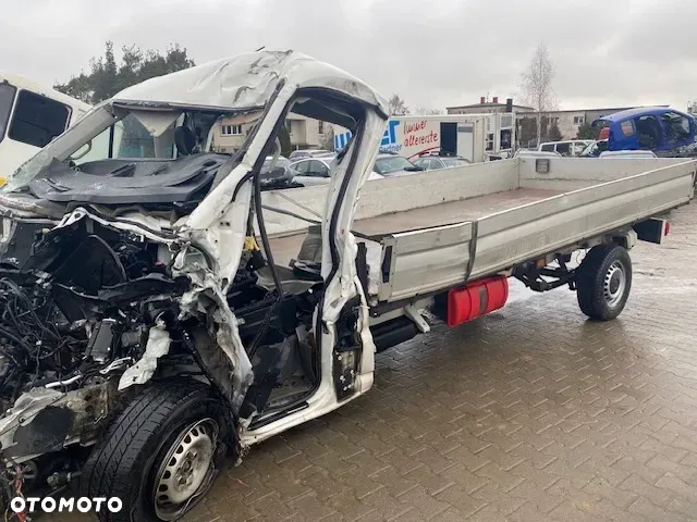 Volkswagen CRAFTER - 4