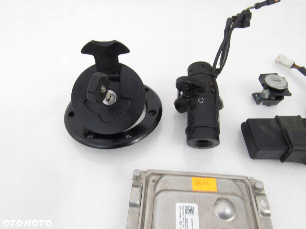 Stacyjka komplet / zestaw immo / startowy KTM Duke 790, 19r ABS - 3