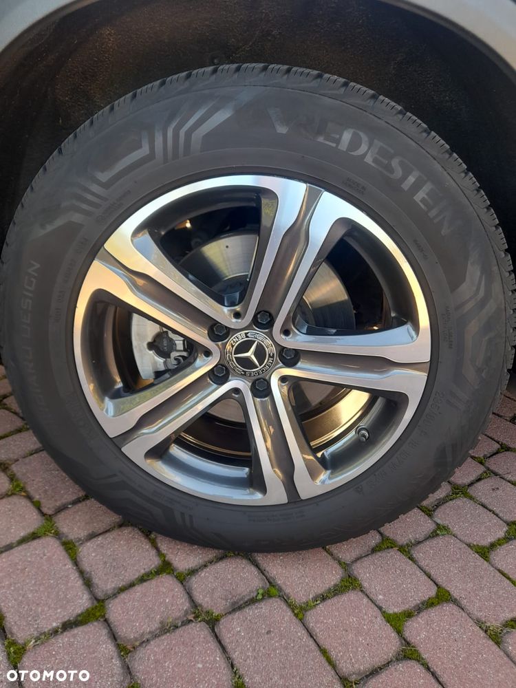 Mercedes-Benz GLC 300 4-Matic - 20