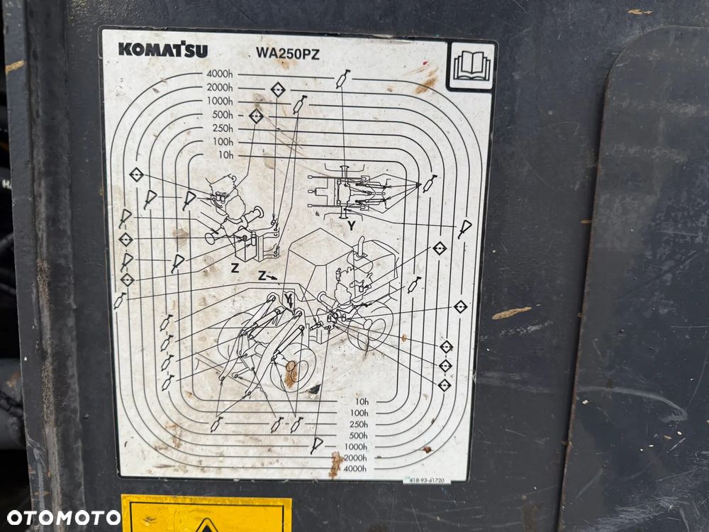 Komatsu WA 250PZ-6 - 20