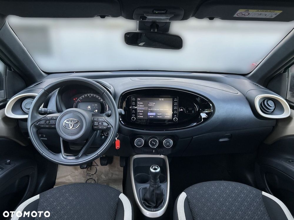 Toyota Aygo X - 9