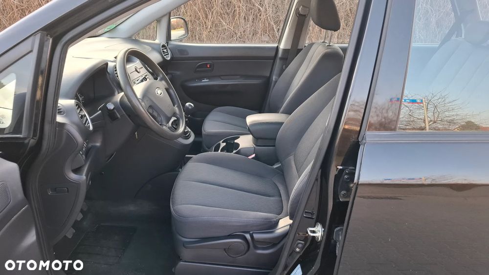 Kia Carens CRDi DPF EX - 10