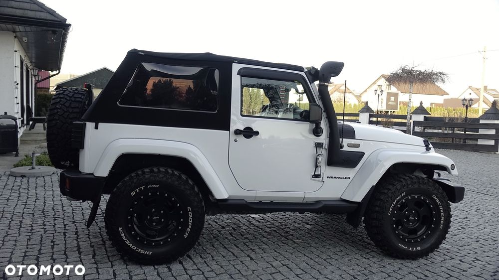 Jeep Wrangler 2.8 CRD DPF Automatik Sahara - 9