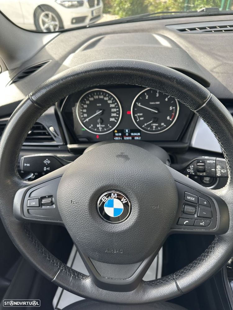 BMW 216 Gran Tourer - 9