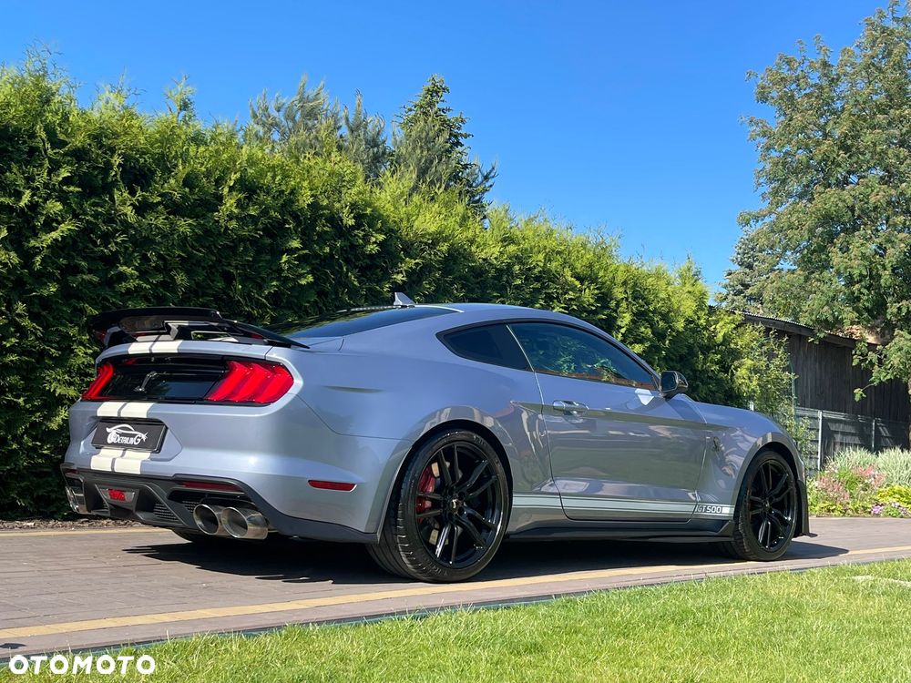 Ford Mustang - 23