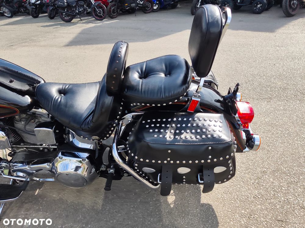 Harley-Davidson Softail Heritage Classic - 22