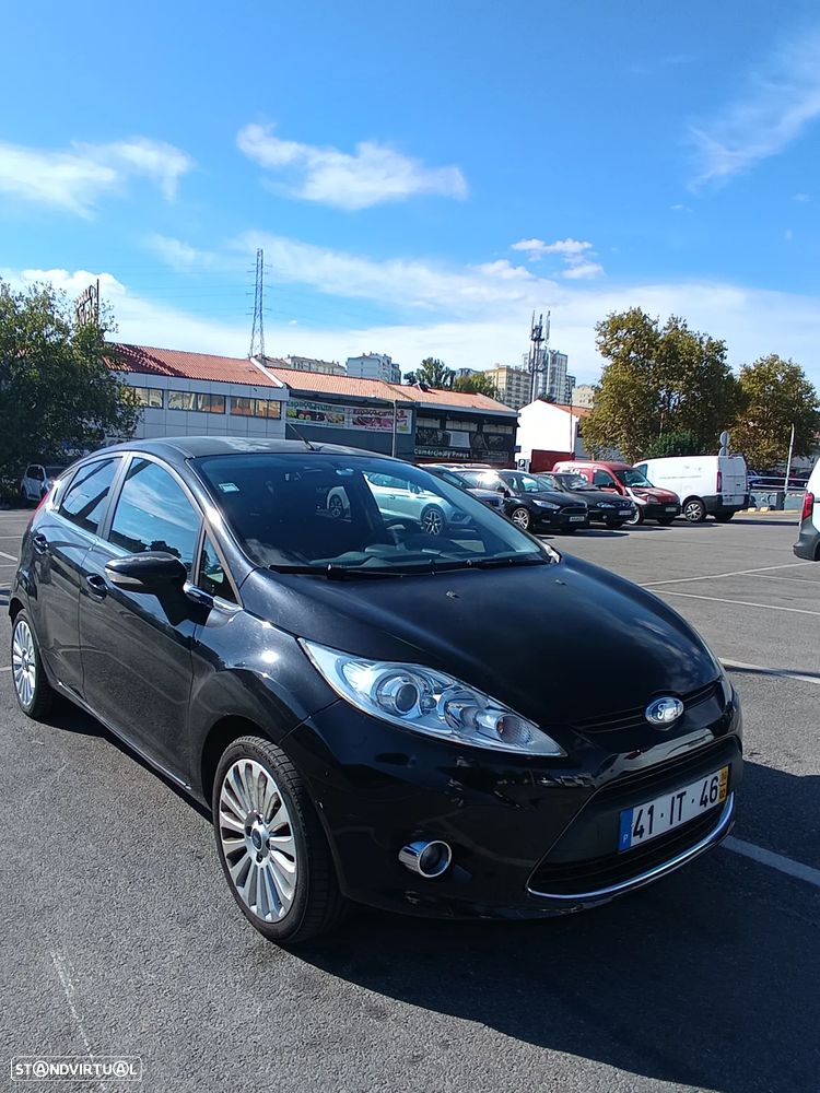 Ford Fiesta - 6