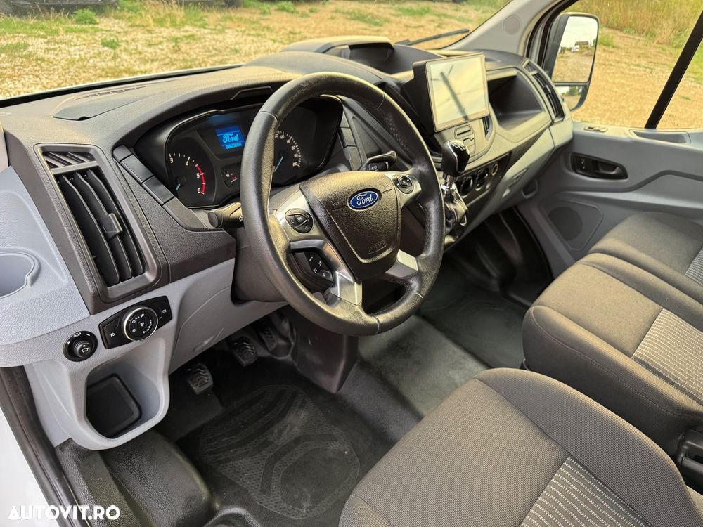 Ford Transit - 11