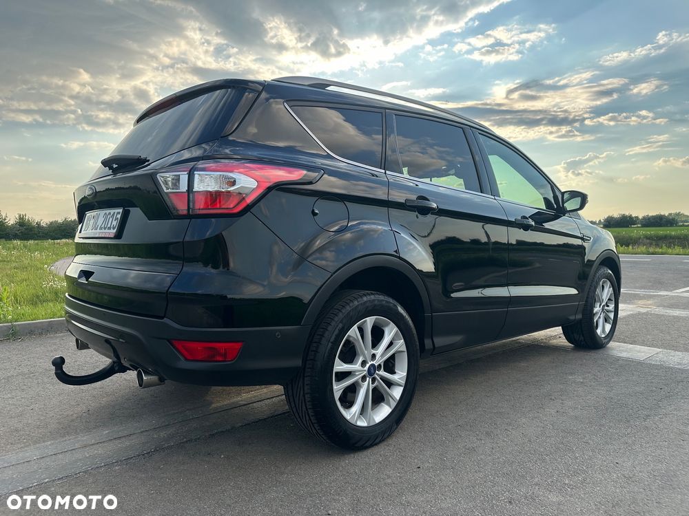 Ford Kuga 2.0 TDCi 2x4 Titanium - 21