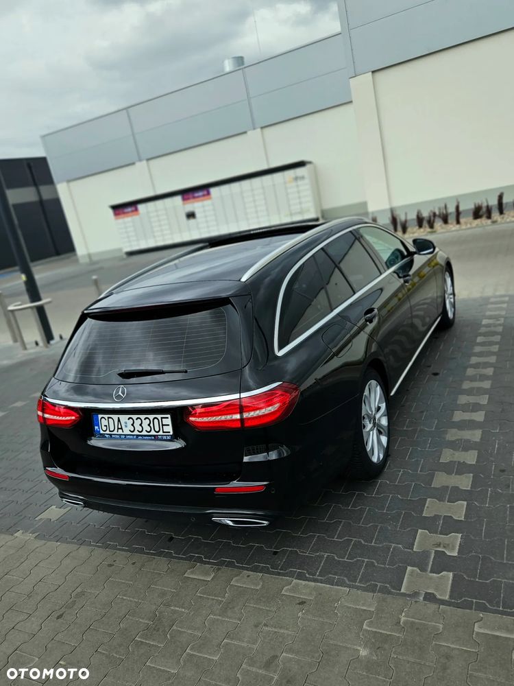 Mercedes-Benz Klasa E 220 d 9G-TRONIC - 5
