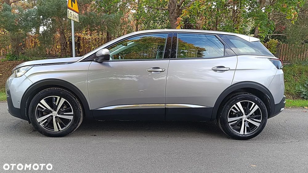 Peugeot 3008 1.5 BlueHDi Allure S&S EAT8 - 3
