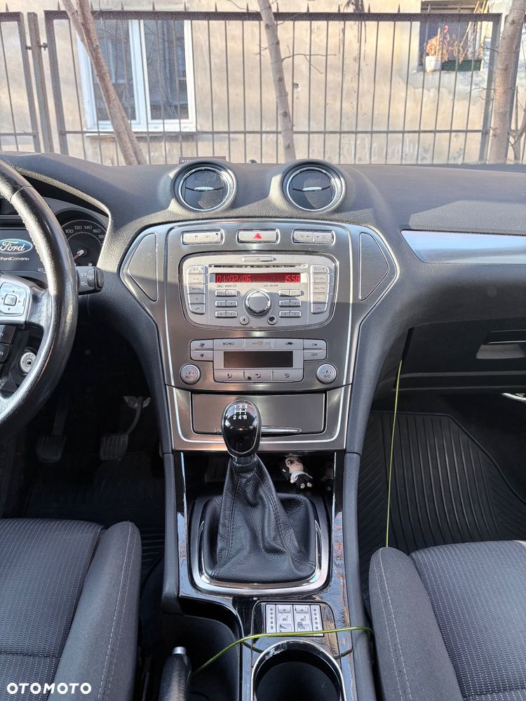 Ford Mondeo 2.0 Titanium - 18