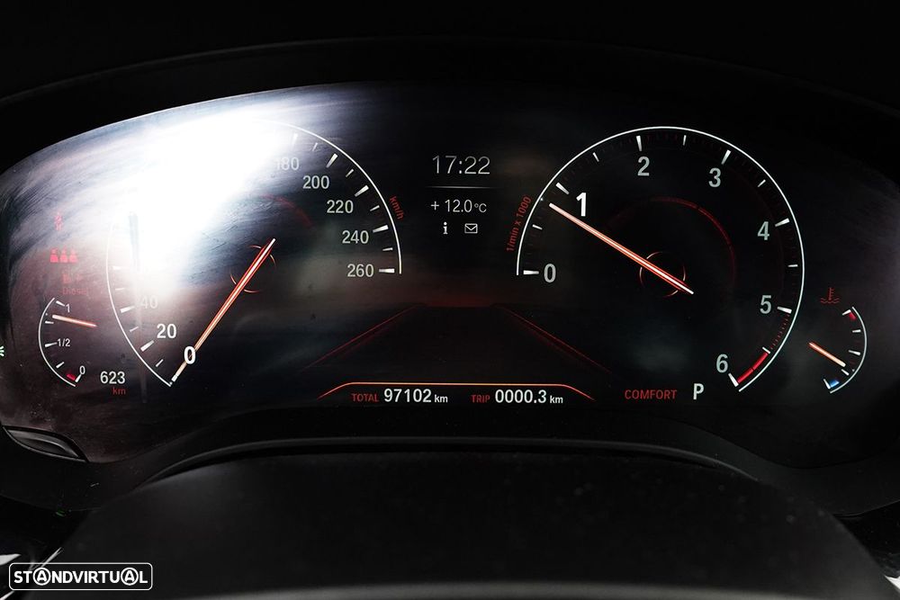 BMW 520 d Pack M Auto - 19