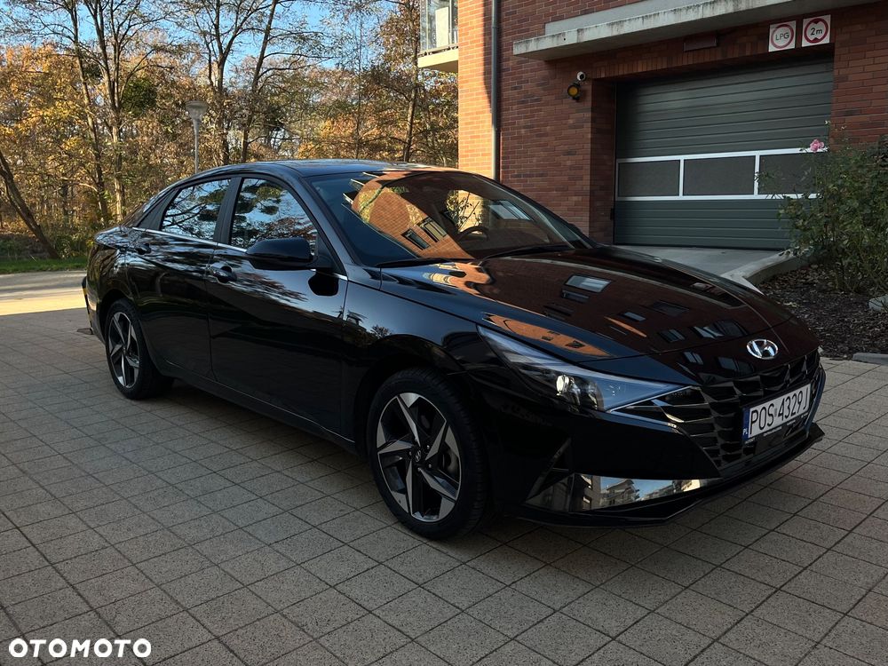 Hyundai Elantra 1.6 Smart - 1